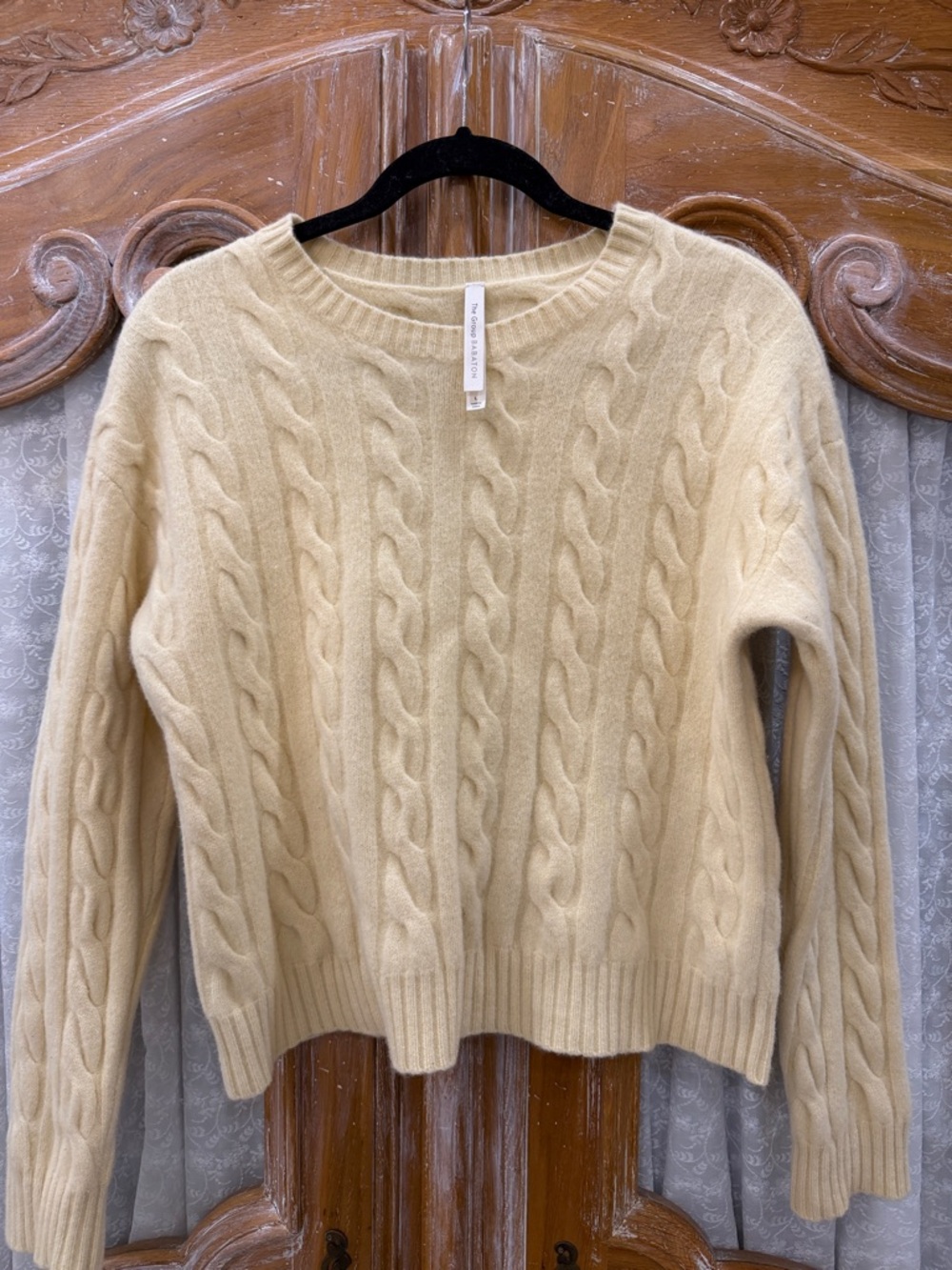 Babaton Cream Cable-Knit Scoop Neck Sweater